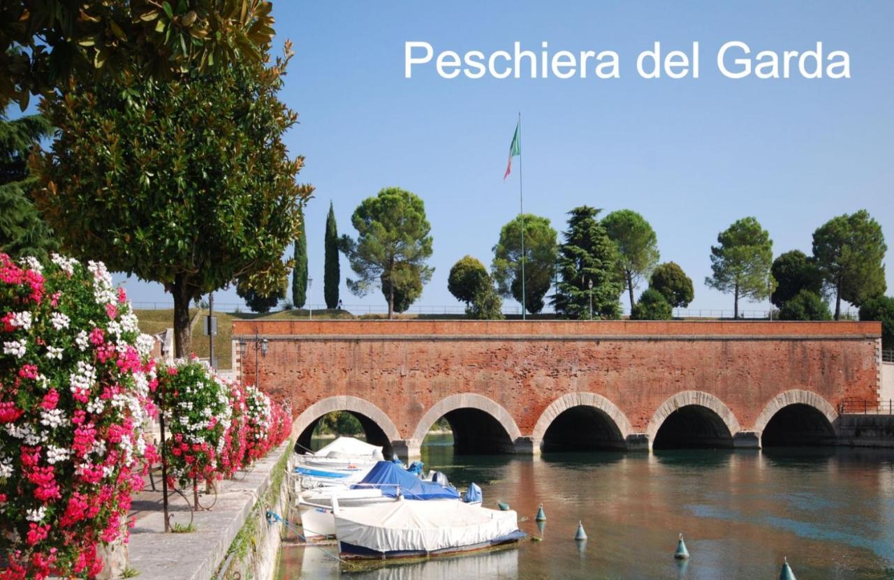Appartamento "Il Vicolo" Peschiera del Garda Bagian luar foto
