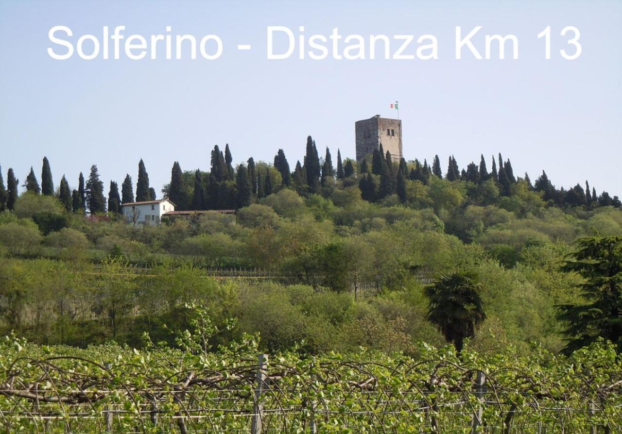 Appartamento "Il Vicolo" Peschiera del Garda Bagian luar foto