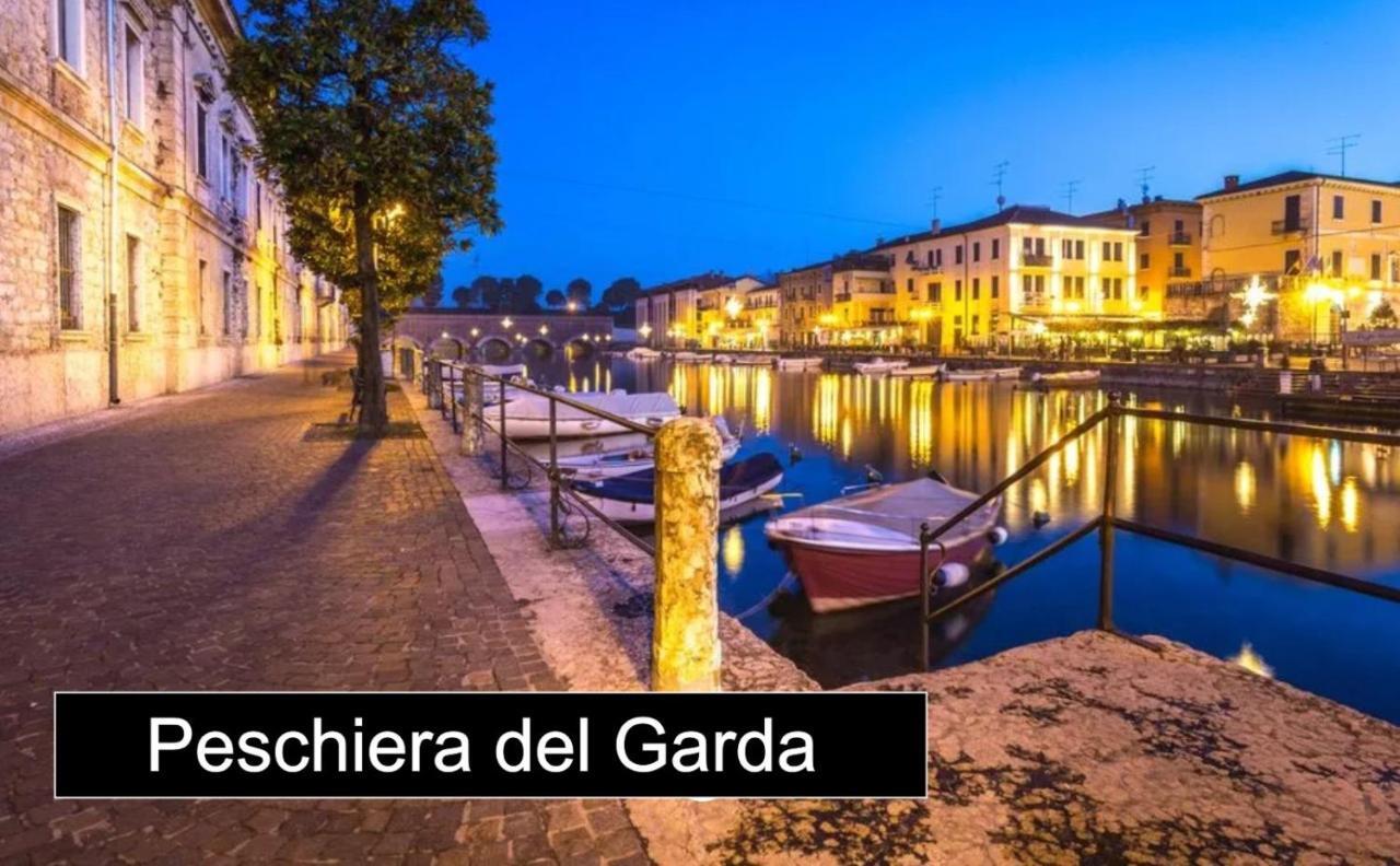 Appartamento "Il Vicolo" Peschiera del Garda Bagian luar foto